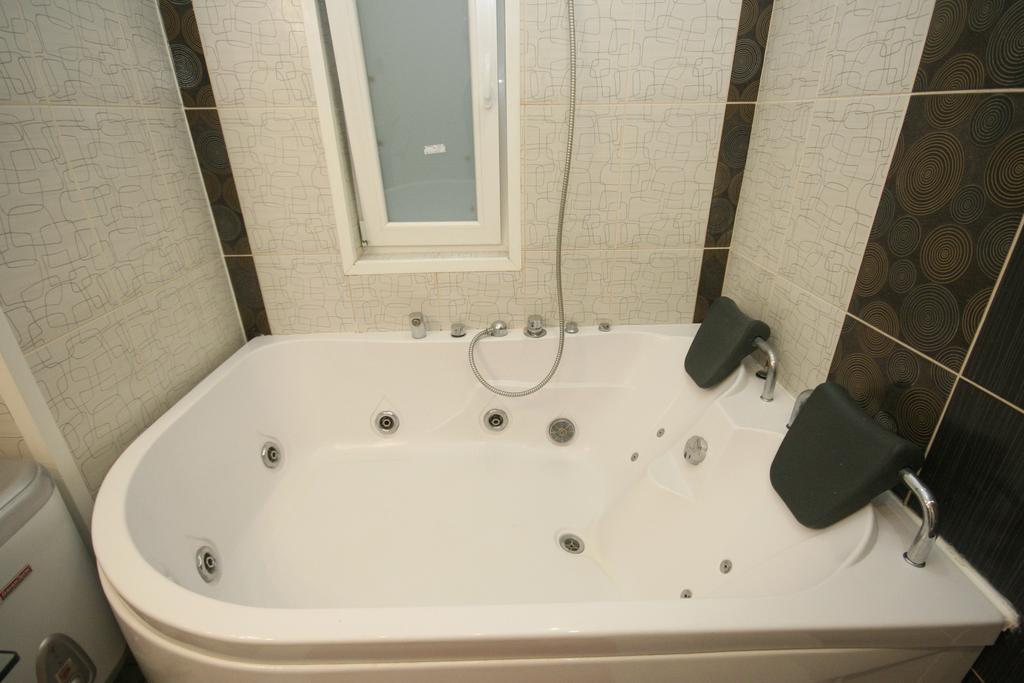 Paradis Odessa Apartments Esterno foto